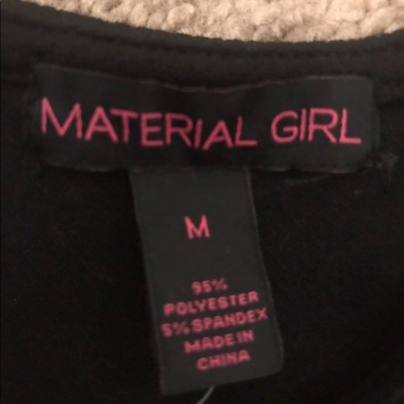 Top - Picture 2 of 2